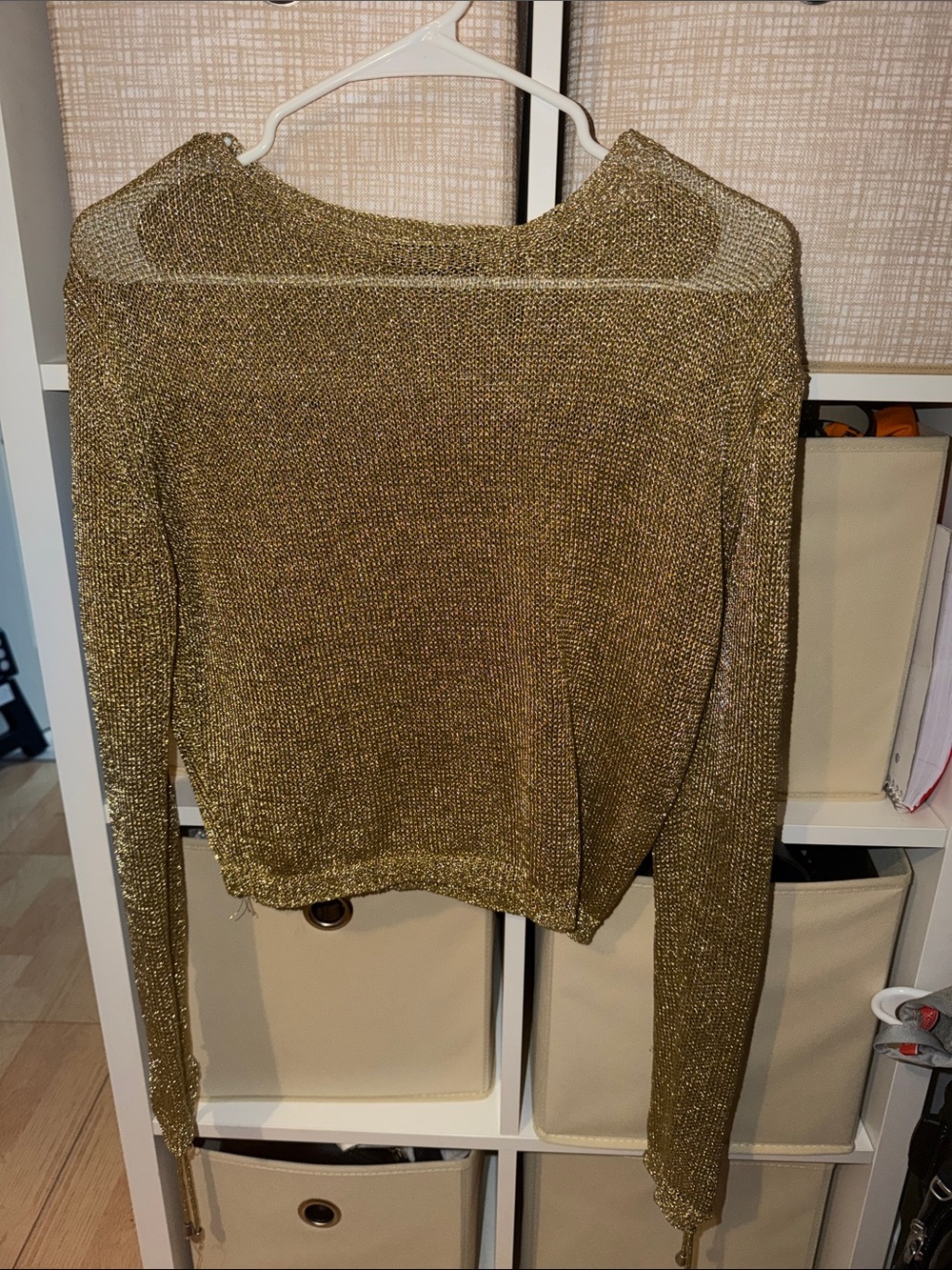 Metallic Gold Knit Long-Sleeve Women’s Top